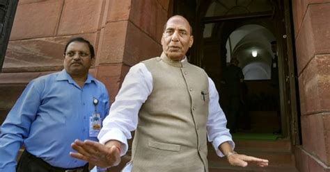 Rahul Gandhi Should Apologise For Rajnath Singh Bjp Mps Demand