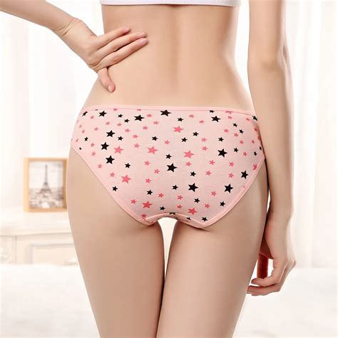 Women Cotton Underwear Low Waist Briefs Fashion Star Panties Ladies In