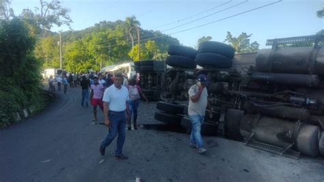 Varios Estudiantes Muertos Deja Tr Gico Accidente Entre Patana Y