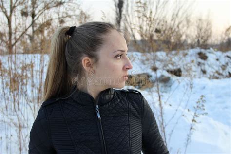 Belle Fille Blonde Russe Photo Stock Image Du Occasionnel