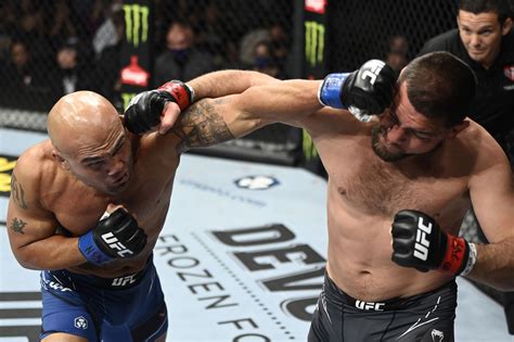 Nick Diaz Vs Robbie Lawler Full Fight Video Highlights Mma Fighting