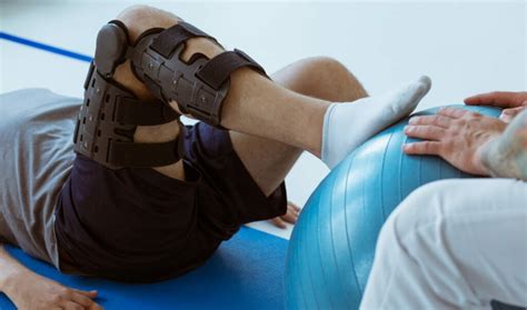 Acl Physical Therapy Techniques And Benefits Of It