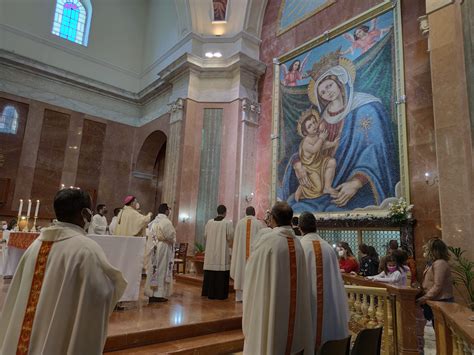 La Basilica Di Porto In Gimigliano Accoglie Migliaia Di Fedeli Per Il