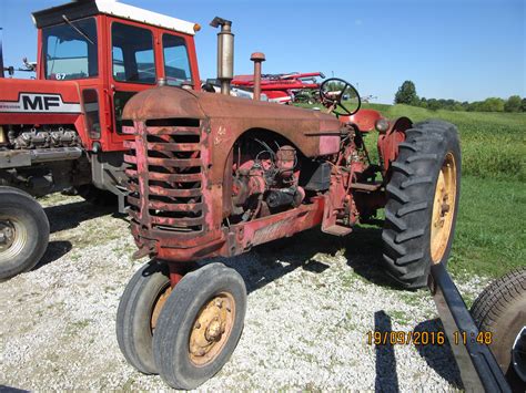 Massey Harris 444 | Classic tractor, Old tractors, Tractors