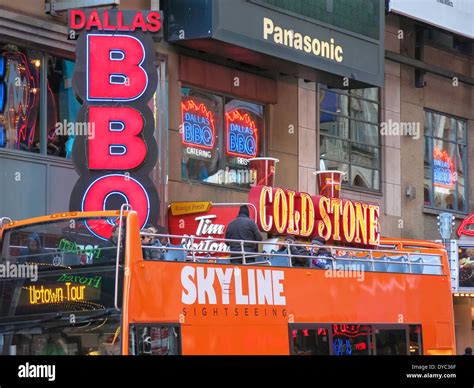 Bus Signs Hi Res Stock Photography And Images Alamy