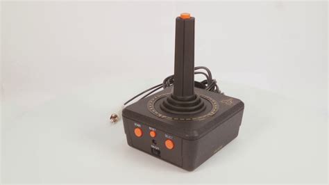 Atari Retro Tv Plug And Play Early Preview Rotating Video Youtube