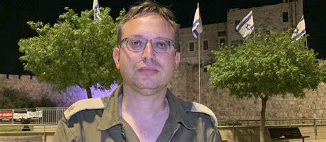 Roni Kaplan portavoz del Ejército israelí No se puede permitir que