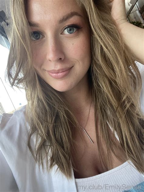 Emily Free Photos Nude Pics Xhamster