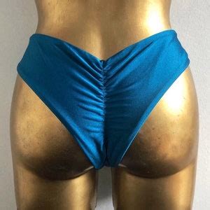 Cheeky Seamless Low Rise Brazilian Scrunch Double Sided Bikini Thong Bottom Sexy Women One