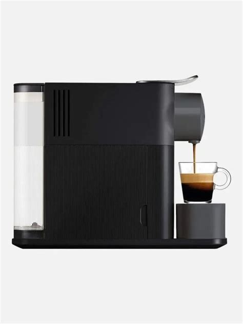 Капсульная кофемашина Nespresso Lattissima One Black купить в Москве по ...