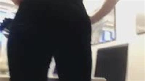 DOMINATRIX VICTORIA BLACK Ass And Boot Worship WMV