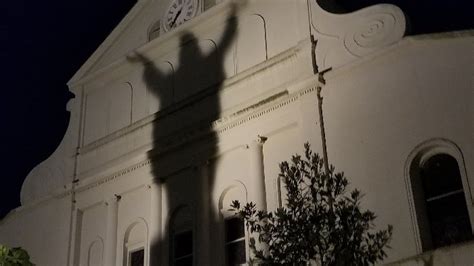 Night Ghost Tour of New Orleans' French Quarter