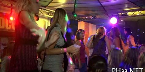 Exciting And Racy Sex Party Video Tnaflix