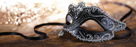 Six Tips for Hosting an Unforgettable Masquerade Ball | Living Magazine