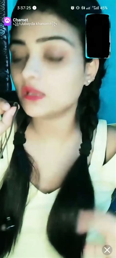 Jubayda Khanom From Bangladesh Showing Boobs Pussy On Chamet Live With Face