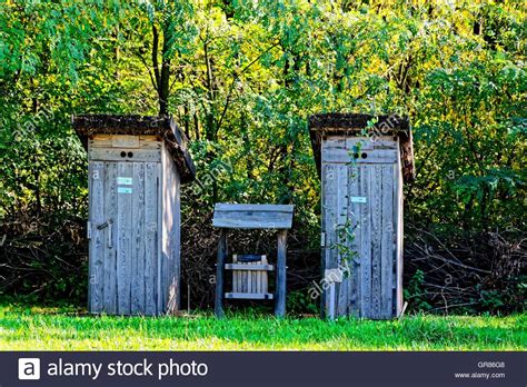 Туалет на улице (74 фото) - фото - картинки и рисунки: скачать бесплатно