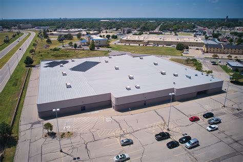 989 Kw Commercial Solar Installation In Hutchinson Kansas