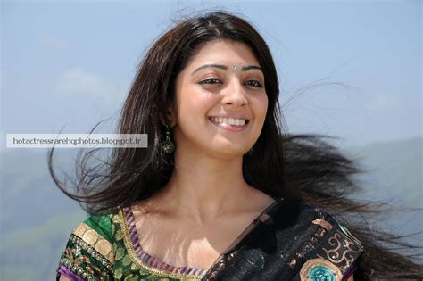 Hot Indian Actress Rare HQ Photos Kannada Actress Pranitha Subhash Latest Unseen Navel Show In