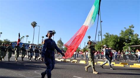 Realizan Desfile Por Aniversario De La Revoluci N Mexicana