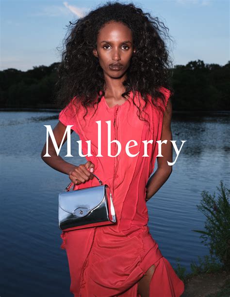 Mulberry Holiday 2023 Accessories Campaign | The Impression