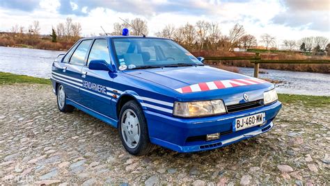 Renault 21 Turbo : la voiture de la BRI est à vendre | Les Voitures