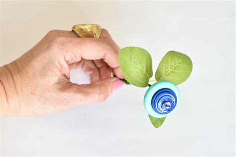 How To Make Colorful Button Flowers At Charlottes House