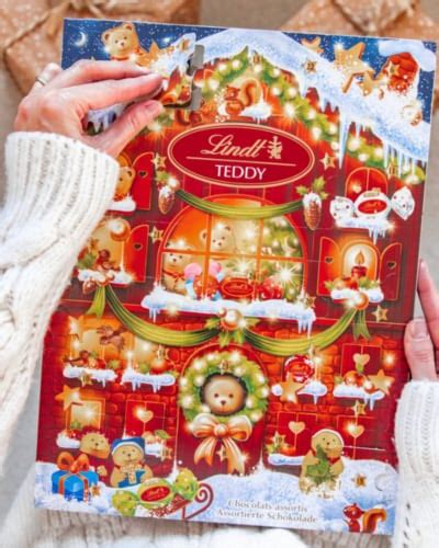 Lindt Holiday Teddy Bear Assorted Chocolate Candy Advent Calendar, 1