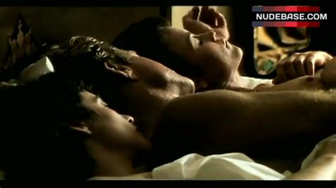 Lise Cutter Shows Tits Havana Nudebase