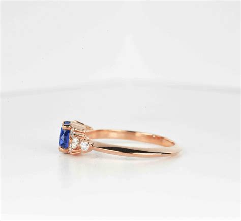 1.0ct Light Blue Sapphire Rose Gold Engagement Ring - DIORAH JEWELLERS