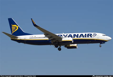 EI EML Ryanair Boeing 737 8AS WL Photo By Fabrizio Berni PITI