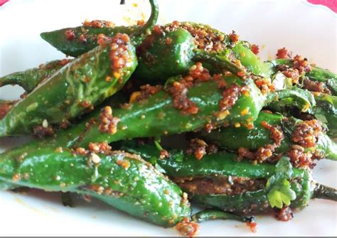 Stuffed Green Chillies Recipe by Mital Viramgama - Cookpad