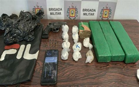 Brigada Militar Apreende Menor Grande Quantidade De Drogas E Arma