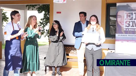 O MIRANTE Na cozinha dos chefs Noélia e Luís durante o Mês da Enguia