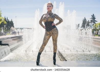 Sexy Curvy Blonde Woman Short Hair Stock Photo Shutterstock