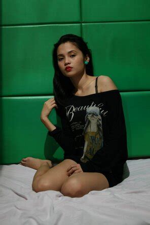 Smokin Milf Porn Pic