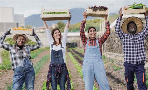 Celebrating Local Farms and Supporting Small Farmers: The Leonard