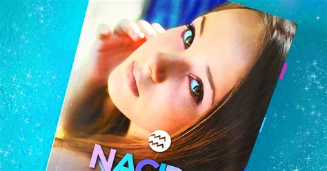 Bibliophile Books Reviews Nacida Bajo El Sol De Acuario