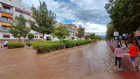 Lluvias Torrenciales Destrucci N Y Caos El Revent N H Medo Hace Mella