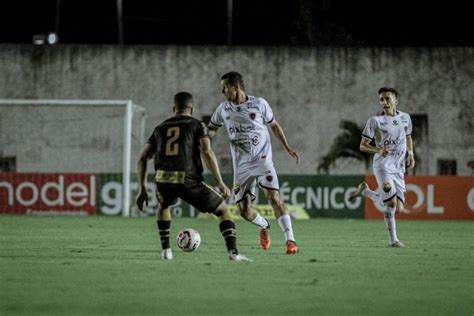 Figueirense Segura O Botafogo Pb E Carimba Classifica O Na S Rie C