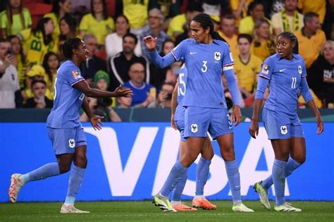 Foot Retour espéré de la capitaine Wendie Renard avec les Bleues