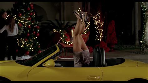 Naked Michelle Hunziker In Natale A Beverly Hills