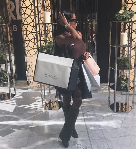 Pin On Black Women In Luxury Luxury Lifestyle Girly Luxury Lifestyle