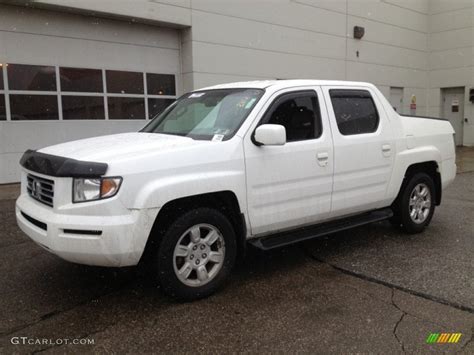 2006 White Honda Ridgeline RTL 77892370 GTCarLot Car Color