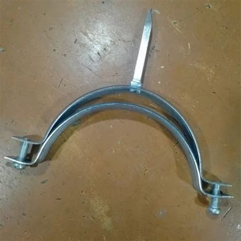 4 Inch D Mild Steel Pipe Clamp Medium Duty At 240 Piece In