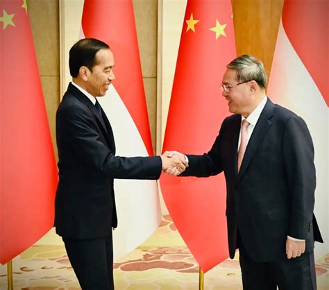 Bertemu PM Li Qiang Presiden Jokowi Minta China Segera Cairkan