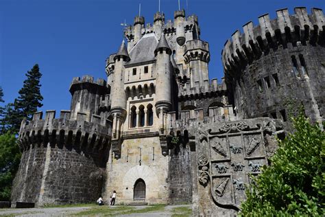 Top 10 of Best Castles in Spain and Guided Routes to Explore Them