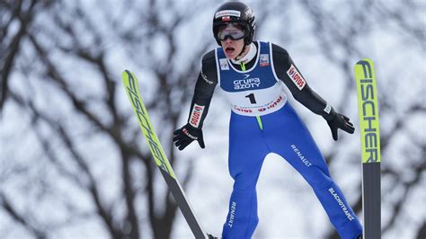 Skoki narciarskie Puchar Świata w Wiśle Świetny skok młodego Polaka w