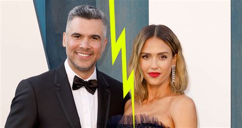 Jessica Alba Officially Files for Divorce from Cash Warren, Reveals