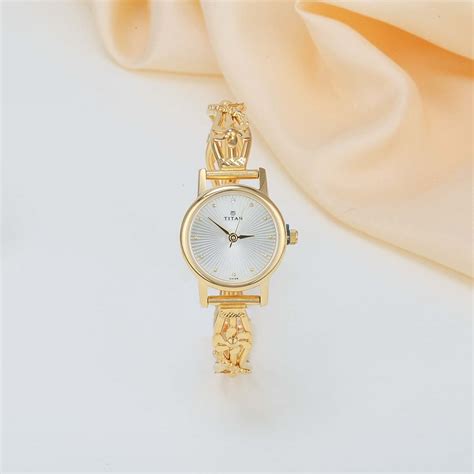 Buy Indian Gold Watches for Men and Women Online