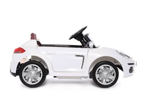 Детский электромобиль Porsche Е001ЕЕ (белый)